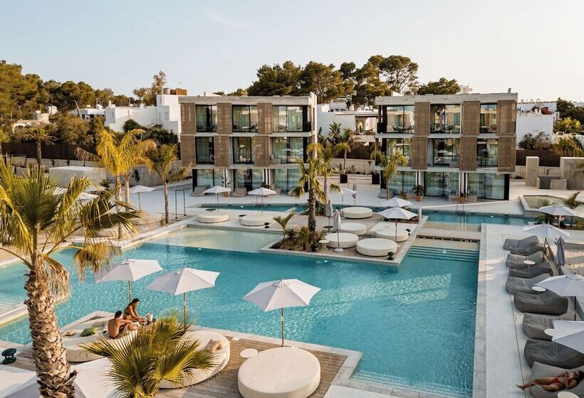 هتل Bonito Ibiza by O Beach