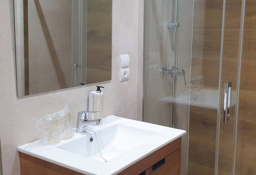 Apartamentos Santander Centro 3000