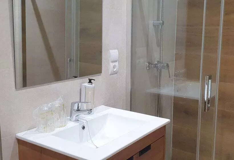 Apartamentos Santander Centro 3000