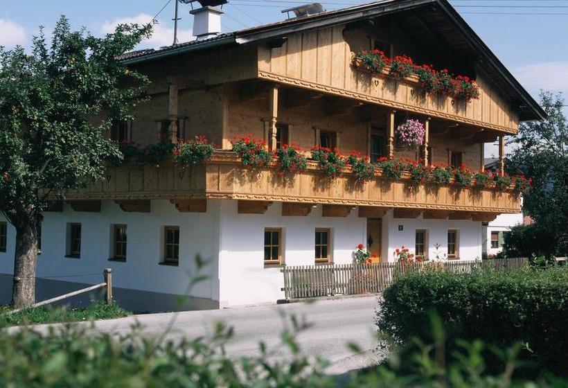 ベッドアンドブレックファースト Ferienwohnung Seppen