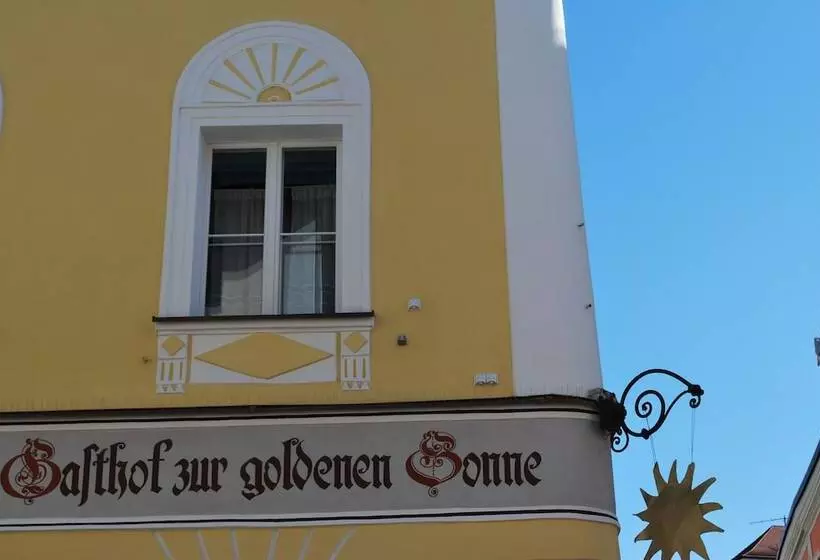 Aamiaismajoitus (B&B) Gasthof Zur Goldenen Sonne