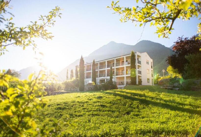 تختخواب و صبحانه Haselgrund