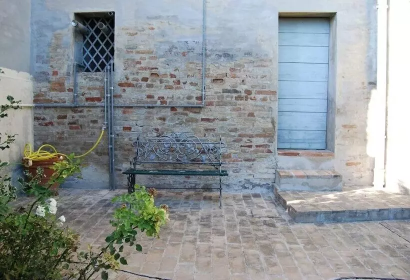 Aamiaismajoitus (B&B) La Maison Jujube