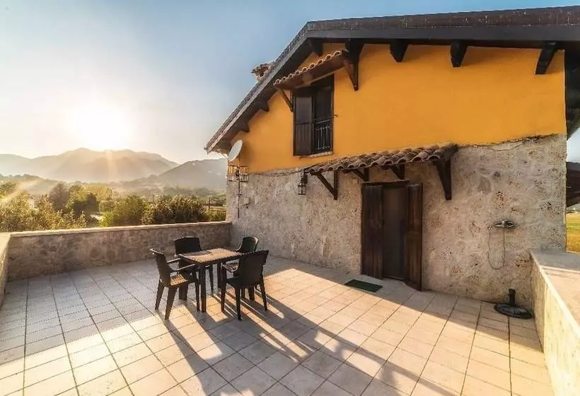 ベッドアンドブレックファースト La Sorgente