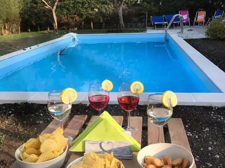 ベッドアンドブレックファースト La Sorgente