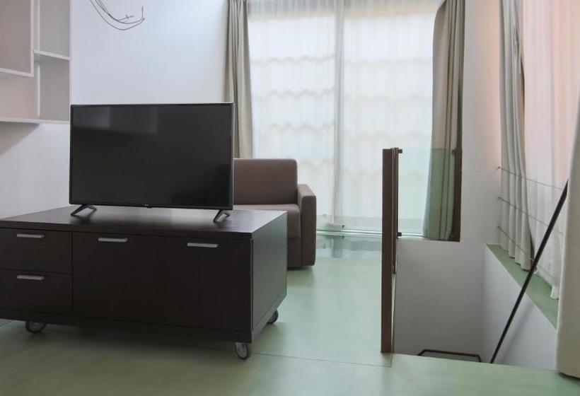 Bed and Breakfast Italianway Torno