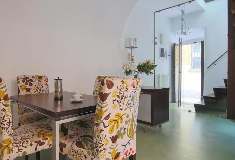 Bed and Breakfast Italianway Torno