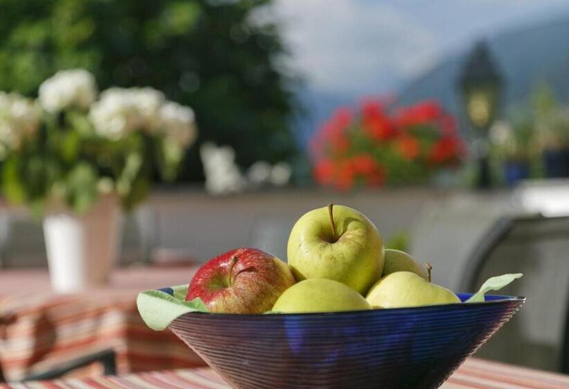 Garni Hotel Tritscherhof