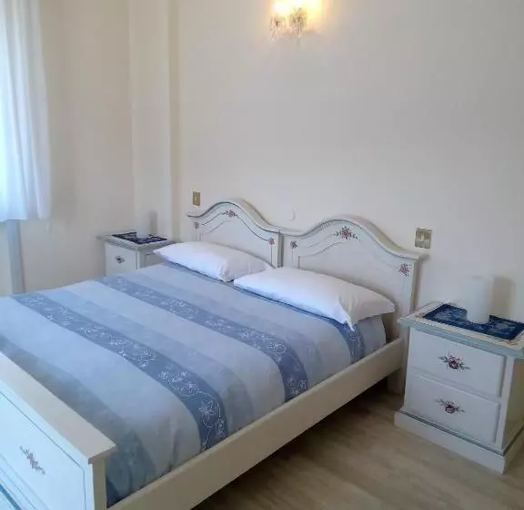 Hotelli Albergo Motta