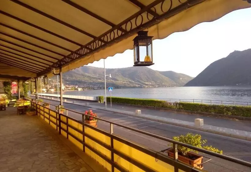 Hotelli Albergo Motta