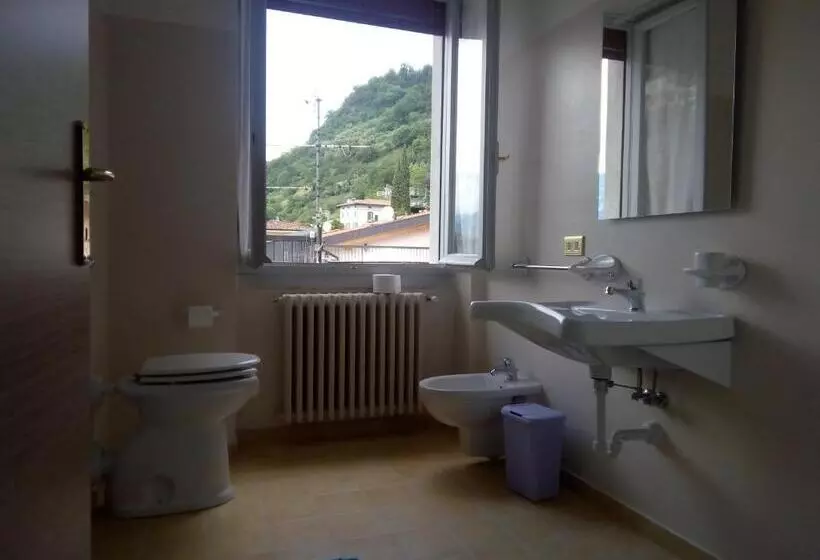 Hotelli Albergo Motta