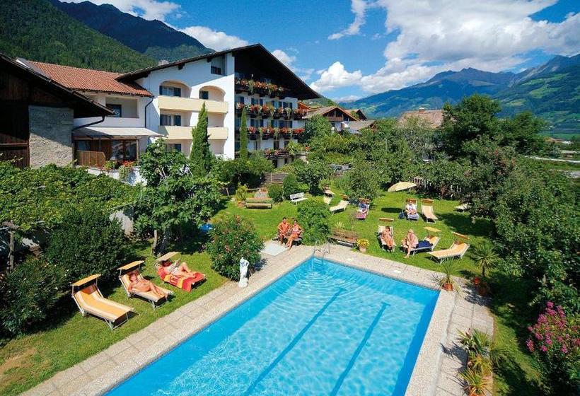 Garni Hotel Tritscherhof