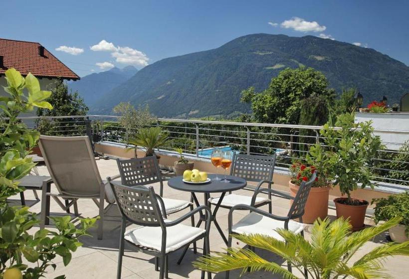 Garni Hotel Tritscherhof