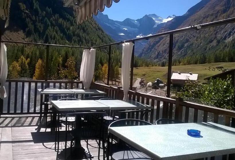 בית מלון כפרי Paradisia