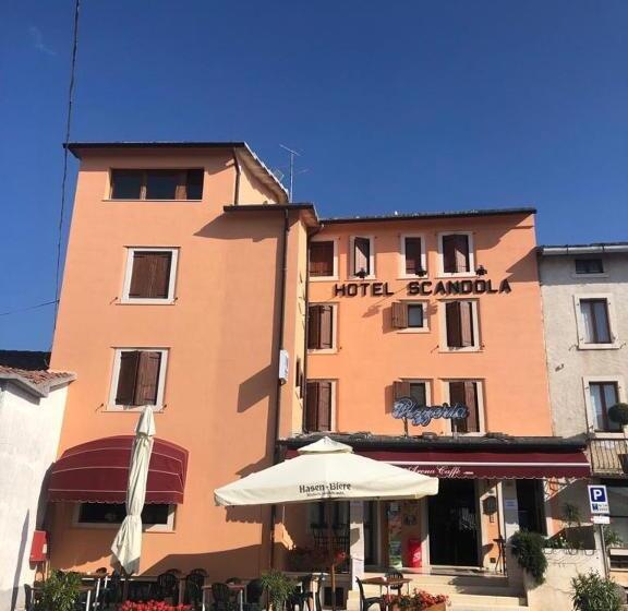 בית מלון כפרי Scandola