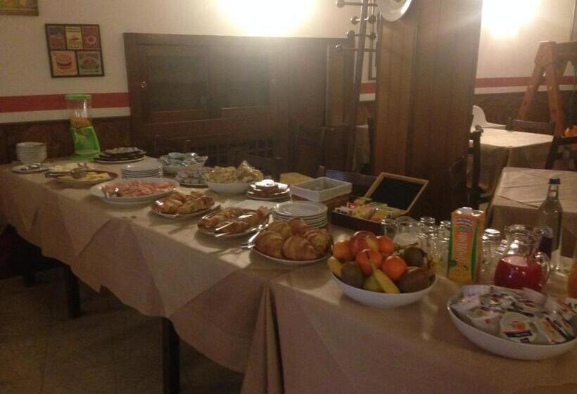 בית מלון כפרי Scandola