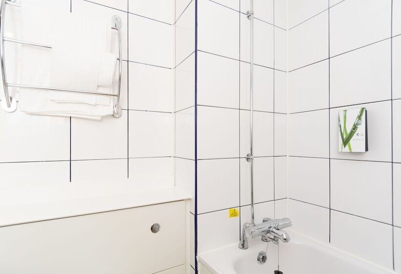 The Magnum Hotel Sunderland, Surehotel Collection By Best Western