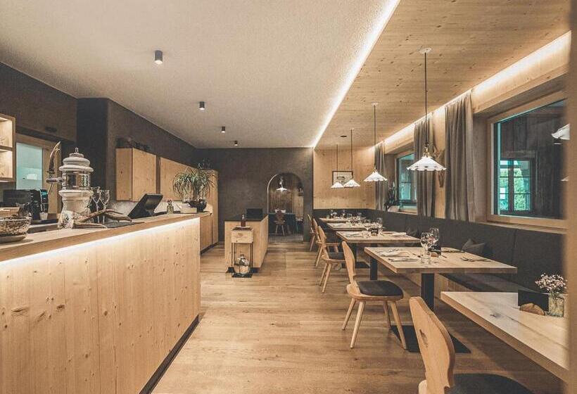 בית מלון כפרי Turmwies