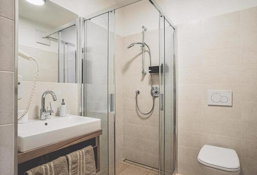 בית מלון כפרי Turmwies