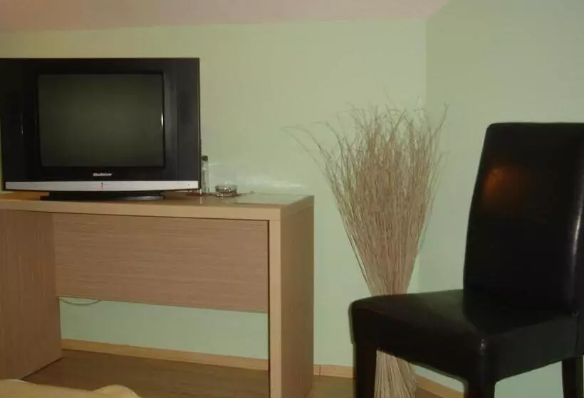 Linda Bed And Breakfast