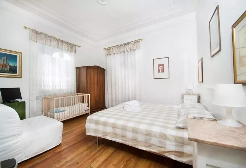 Villa Pinetina B&b