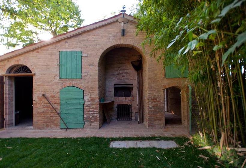 تختخواب و صبحانه Casa Delle Meridiane