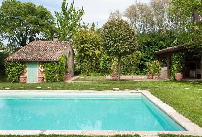 تختخواب و صبحانه Casa Delle Meridiane