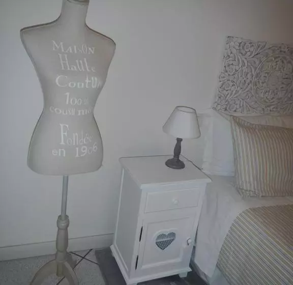 تختخواب و صبحانه Pixie Dixie & Moses Malone