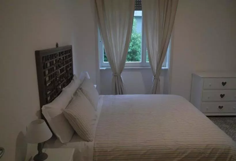 تختخواب و صبحانه Pixie Dixie & Moses Malone