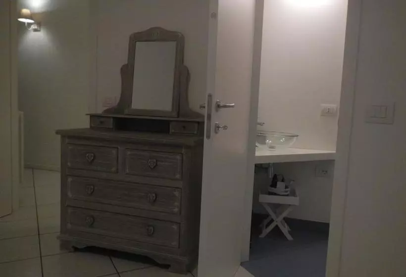 تختخواب و صبحانه Pixie Dixie & Moses Malone