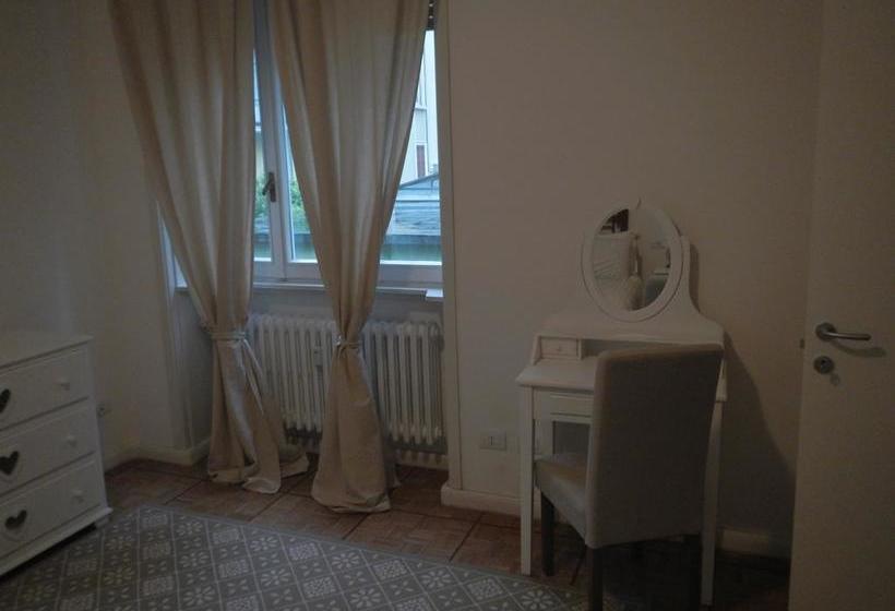 Bed and Breakfast Pixie Dixie & Moses Malone