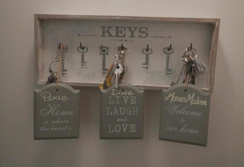 Bed and Breakfast Pixie Dixie & Moses Malone