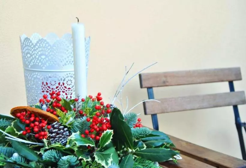 Aamiaismajoitus (B&B) Villa Stefania