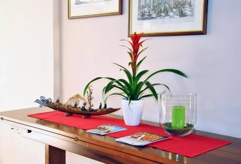 Aamiaismajoitus (B&B) Villa Stefania