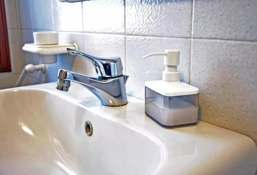 Aamiaismajoitus (B&B) Villa Stefania