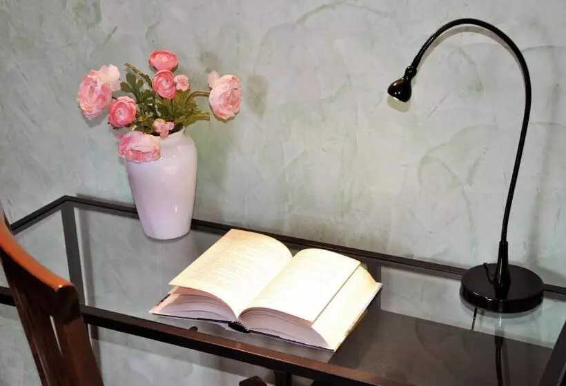 Aamiaismajoitus (B&B) Villa Stefania