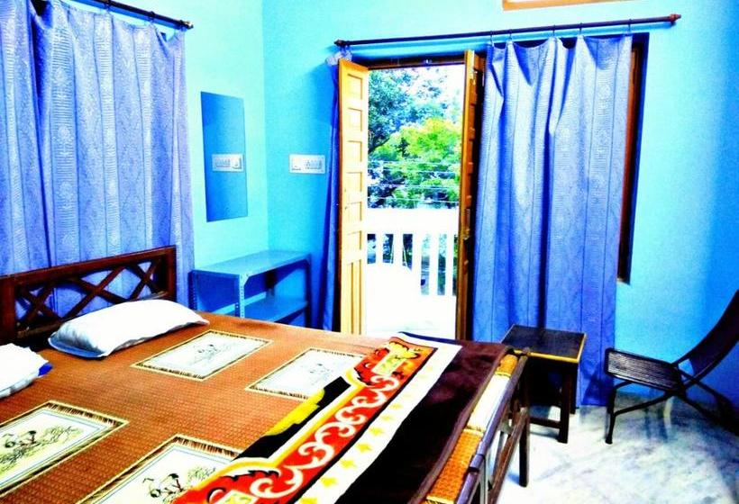 ホテル Aravali Pushkar