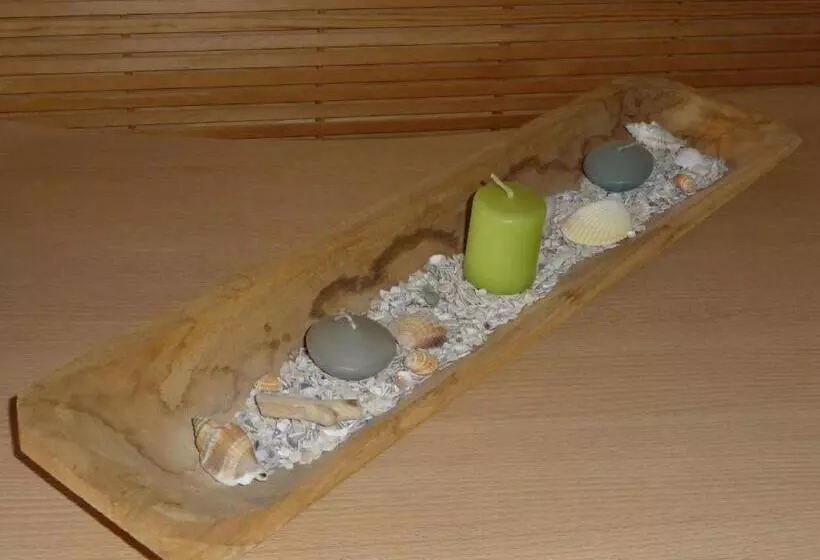 هتل Hôtel Les Eucalyptus