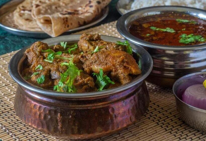 호텔 Jeet Paradise