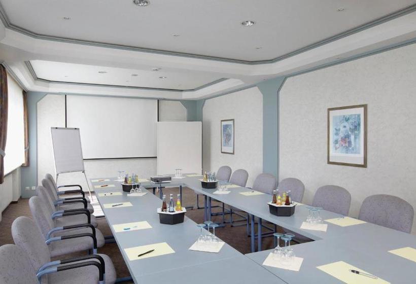 Отель Lindenhof