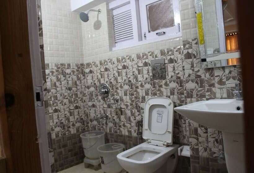 בית מלון כפרי Meridian