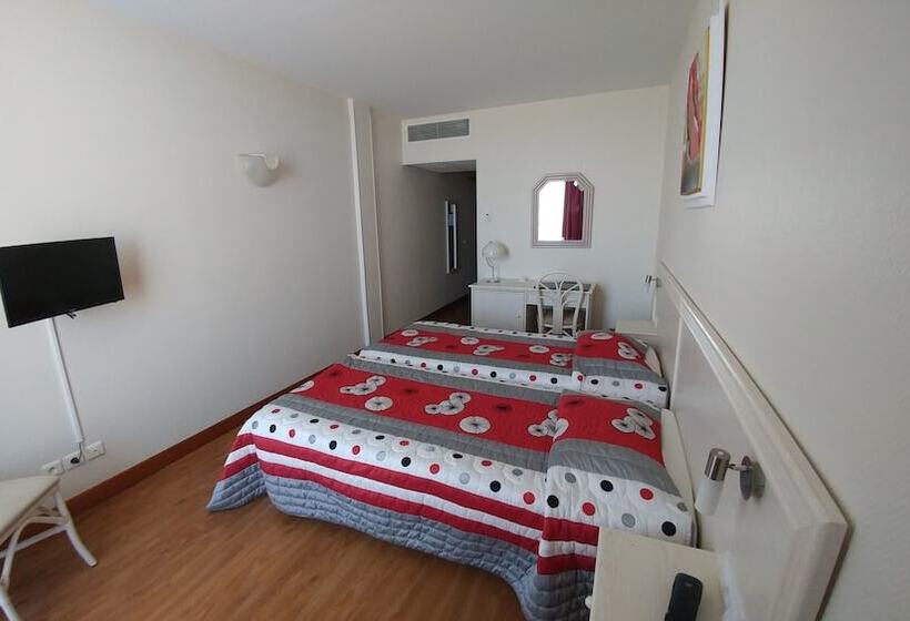 בית מלון כפרי Mira Mar