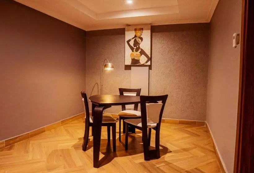 هتل Tanga Beach Resort & Spa