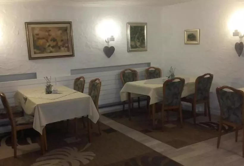 Top Hotel Garni, Modus Hotelbetriebe Gmbh