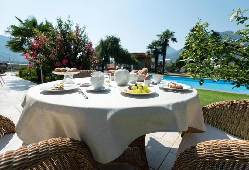 Отель Und Residence Johanneshof