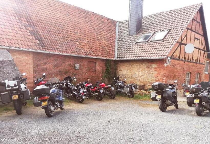 בית מלון כפרי Waldecker Taverne