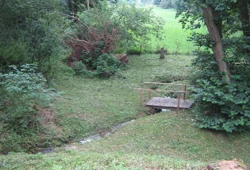 Hotelli Waldecker Taverne