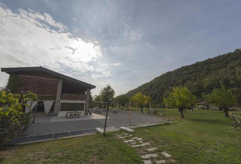 مبيت وإفطار Agriturismo Locanda Del Pesco