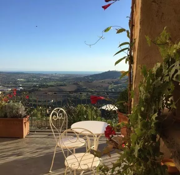 Aamiaismajoitus (B&B) Dedicato A Te