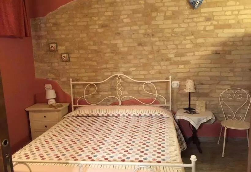 Aamiaismajoitus (B&B) Dedicato A Te